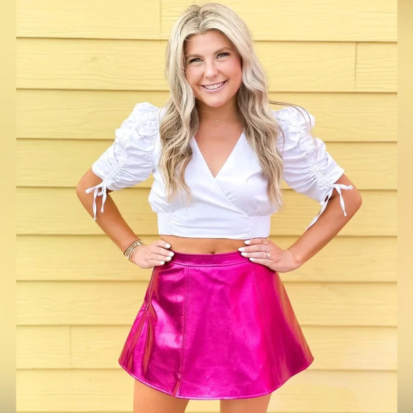 NWT FUSCHIA Tcec / Simons Vegan Leather Skirt - Picture 6 of 7